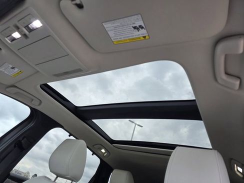 Used 2024 MAZDA CX-90 3.3 Turbo w/ Premium Plus Pkg image 19