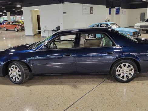 Used 2008 Cadillac DTS FWD image 8