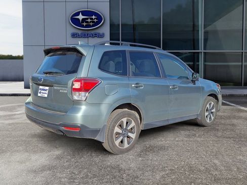 Used 2017 Subaru Forester 2.5i Premium w/ Protection Package #1 image 6