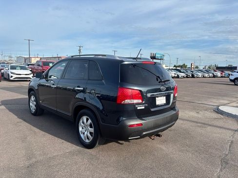 Used 2012 Kia Sorento LX AWD/4WD image 7