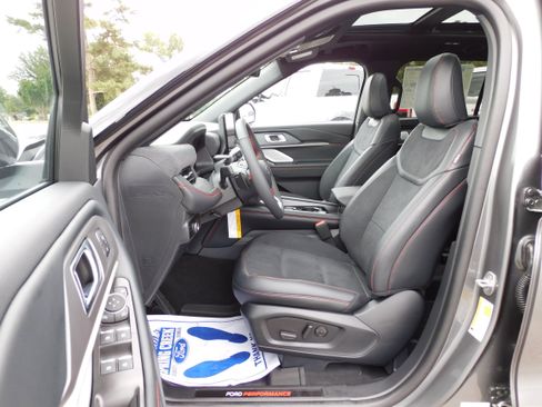 New 2025 Ford Explorer ST w/ Sun And Sound Package image 12