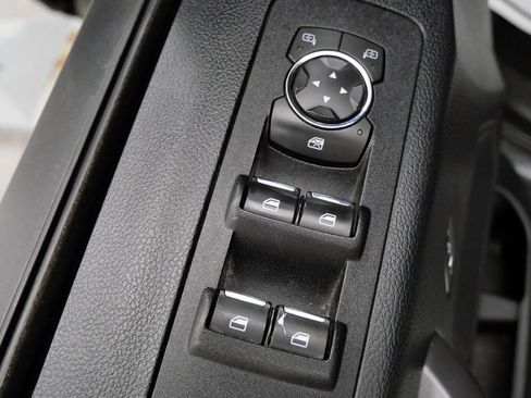 Used 2020 Ford F150 XLT w/ Equipment Group 302A Luxury AWD/4WD image 13