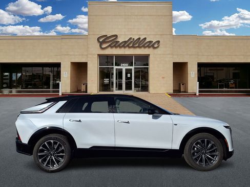 New 2026 Cadillac Lyriq Sport image 2