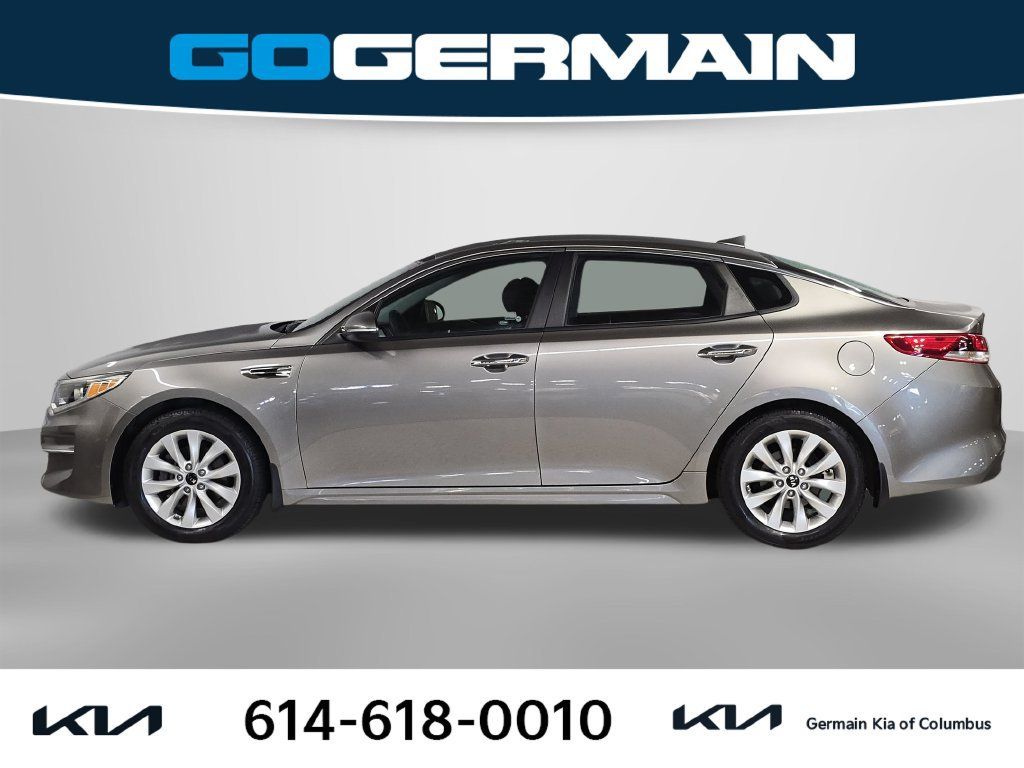 Used 2018 Kia Optima LX w/ 17" Alloy Wheels Package FWD image 11
