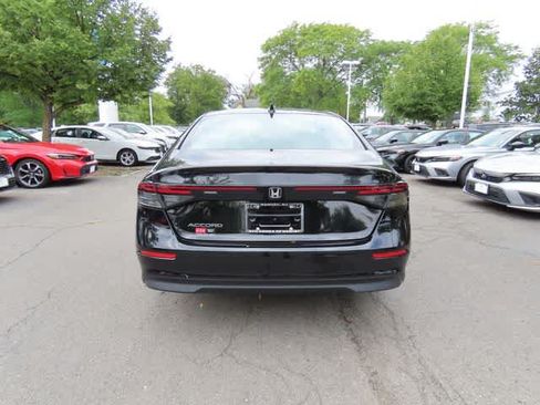 Used 2023 Honda Accord LX image 5