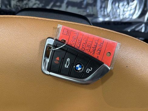 Used 2020 BMW 330i xDrive Sedan w/ Convenience Package image 32