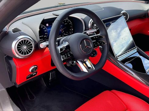Certified 2025 Mercedes-Benz SL 55 AMG 4MATIC image 18