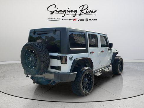 Used 2015 Jeep Wrangler Unlimited Sport AWD/4WD image 7