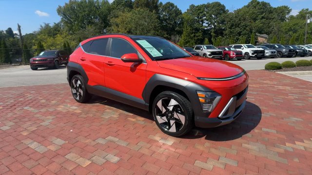 Used 2024 Hyundai Kona Limited AWD/4WD image 4