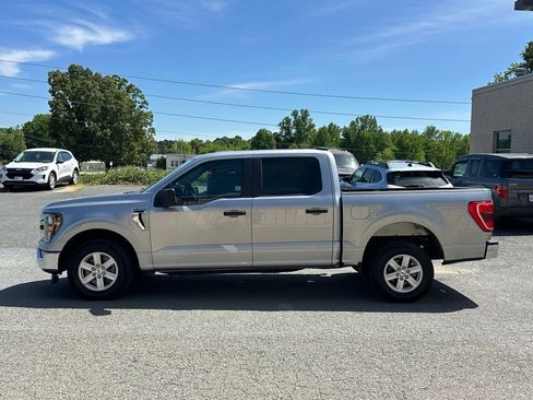 Used 2023 Ford F150 XLT RWD image 3