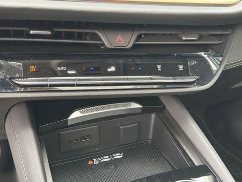 New 2026 Buick Envision Avenir AWD/4WD image 24