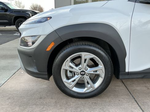 Used 2023 Hyundai Kona SEL w/ Convenience Package image 25