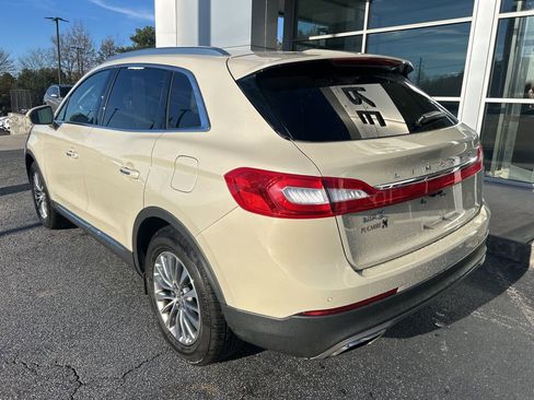 Used 2016 Lincoln MKX Select w/ Select Plus Package image 5