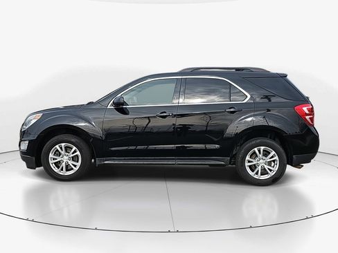 Used 2017 Chevrolet Equinox LT image 4