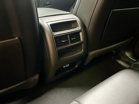 Used 2024 Cadillac XT5 Premium Luxury AWD/4WD image 26