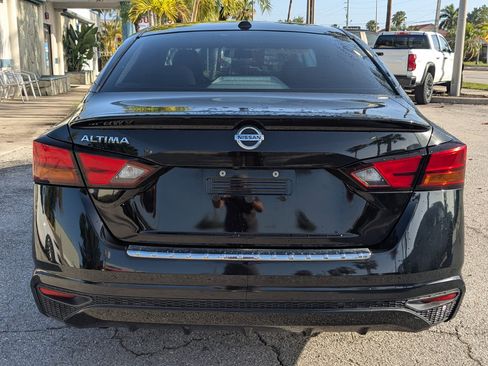 Used 2019 Nissan Altima 2.5 S image 4