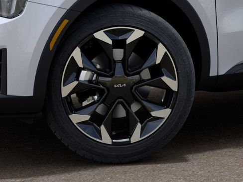 New 2026 Kia Sorento EX FWD image 10
