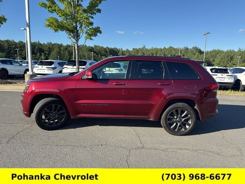 Used 2018 Jeep Grand Cherokee High Altitude AWD/4WD image 4