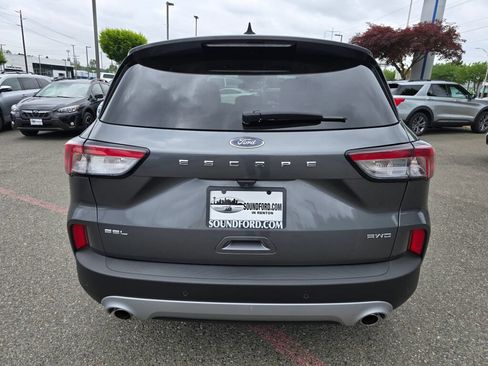 Used 2022 Ford Escape SEL AWD/4WD image 4