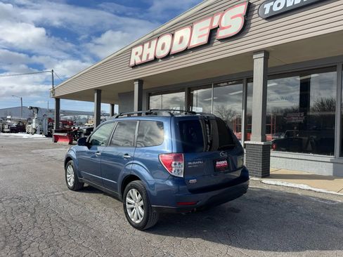 Used 2012 Subaru Forester 2.5X Premium w/ All-Weather Pkg image 3