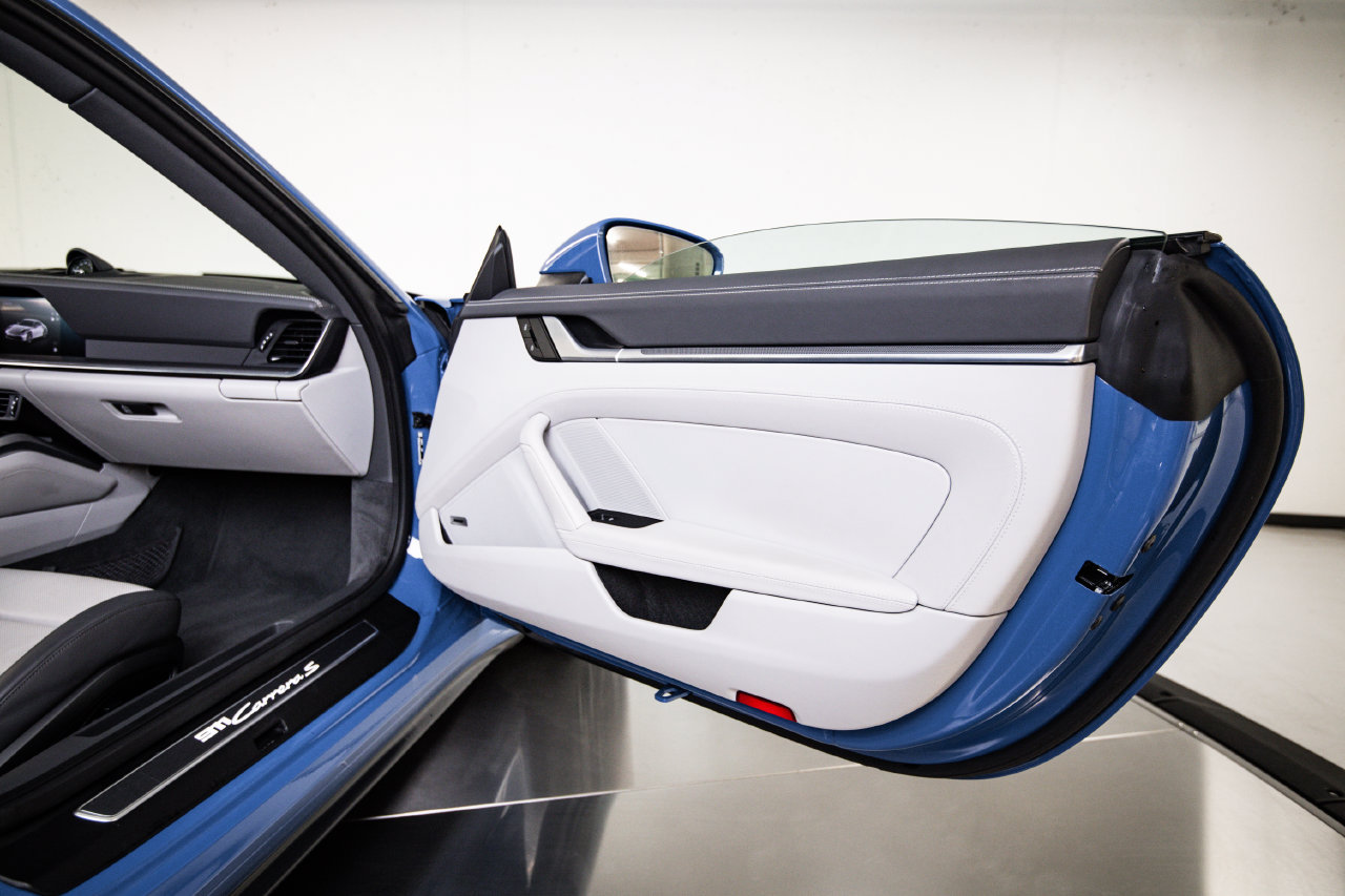 Certified 2025 Porsche 911 Carrera S RWD image 26