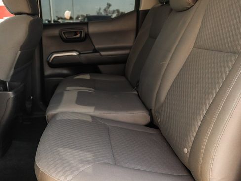 Used 2023 Toyota Tacoma SR5 RWD image 18