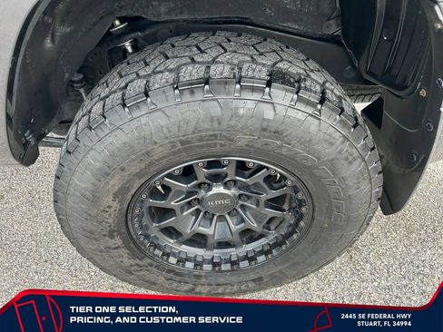 Used 2019 Toyota 4Runner SR5 AWD/4WD image 9