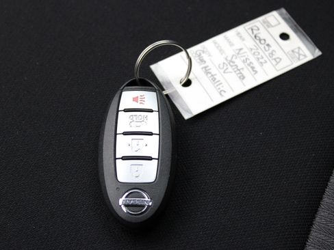 Certified 2022 Nissan Sentra SV image 30