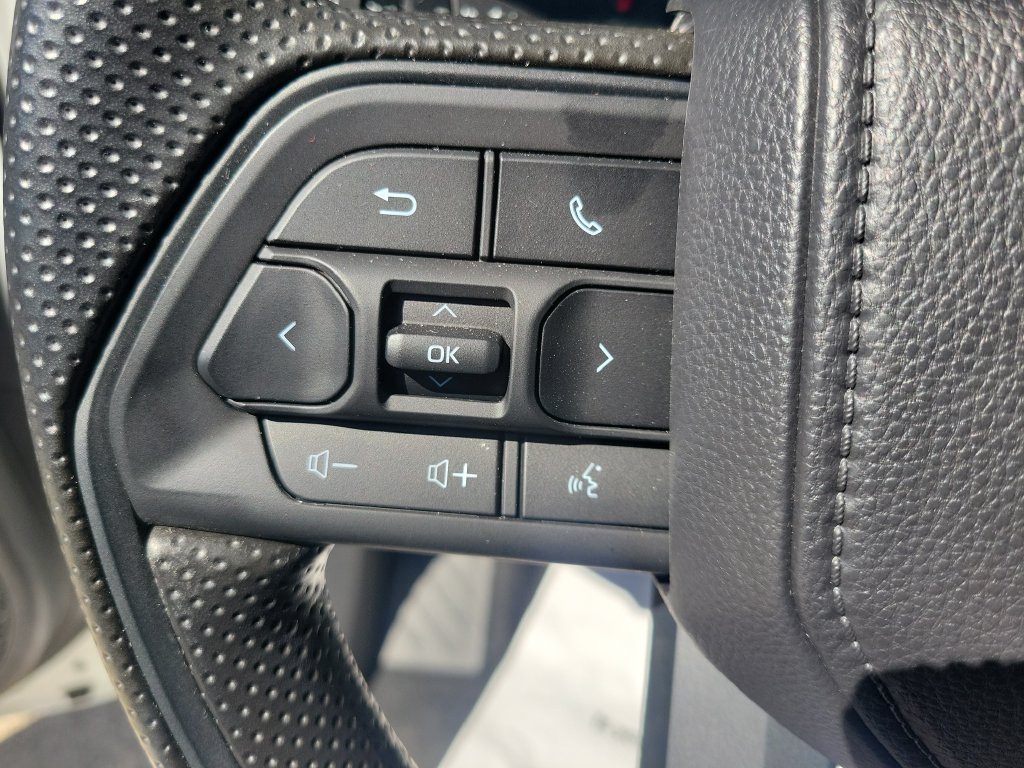 Used 2026 Toyota Tacoma SR5 RWD image 19