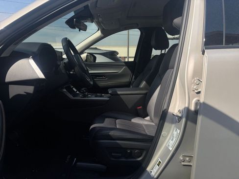 Used 2025 MAZDA CX-90 3.3 Turbo w/ Preferred Package image 29