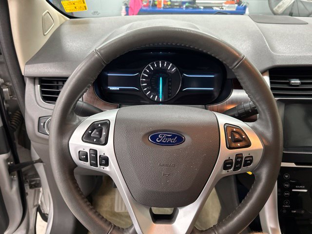 Used 2011 Ford Edge Limited AWD/4WD image 12