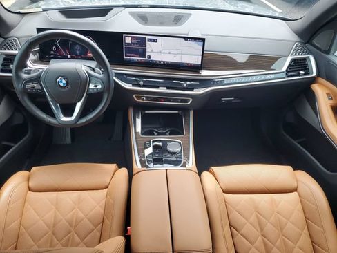 Used 2025 BMW X5 xDrive40i AWD/4WD image 26