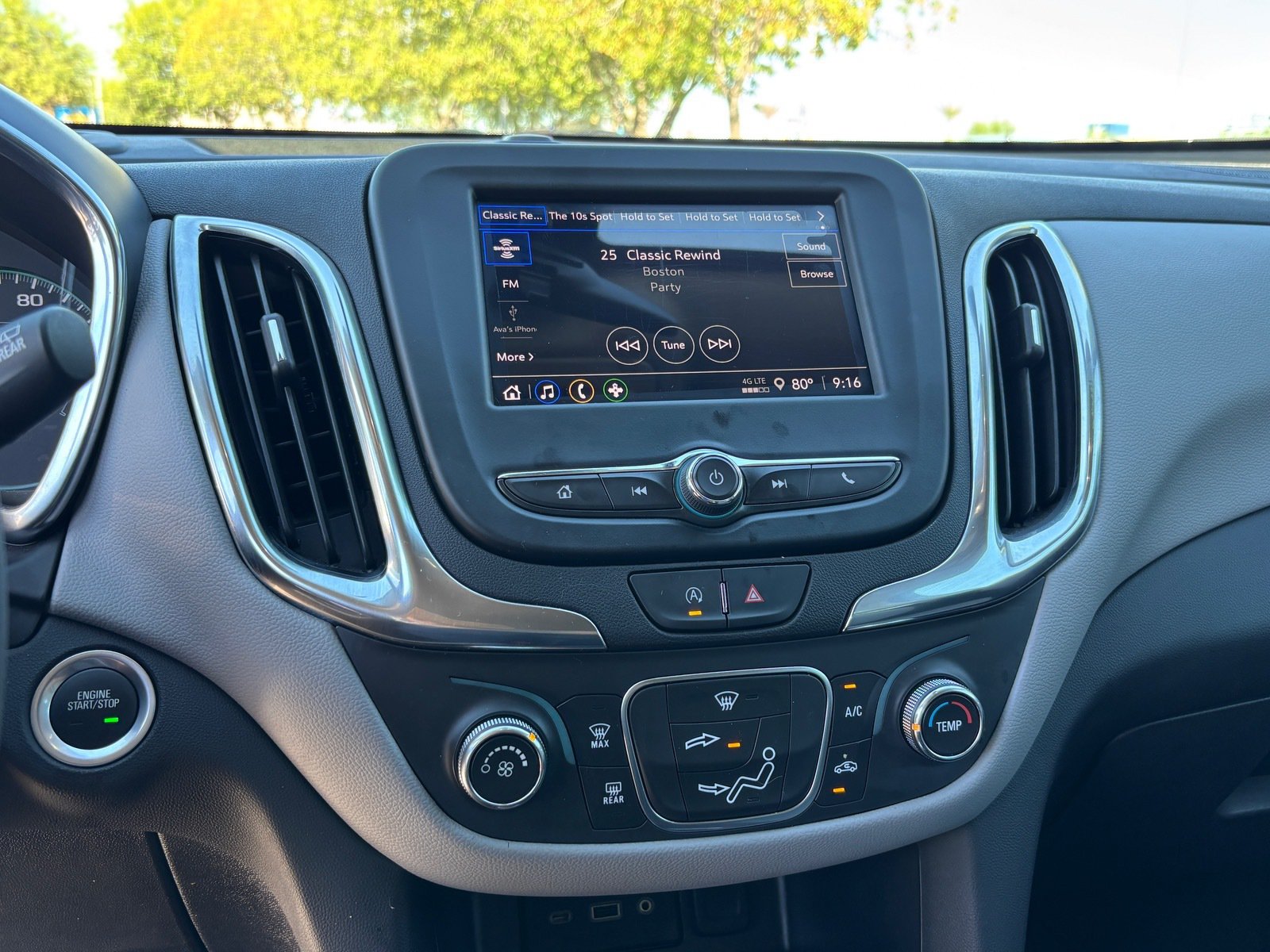 Used 2024 Chevrolet Equinox LS w/ Driver Confidence II Package FWD image 14