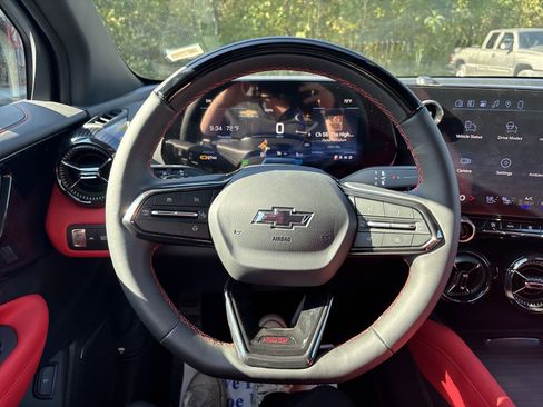 New 2026 Chevrolet Blazer EV SS image 17