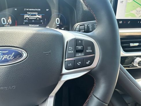 New 2026 Ford Explorer Active w/ Active Comfort Package RWD image 19