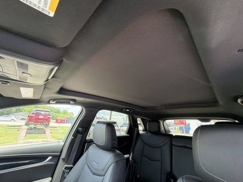 Used 2020 Cadillac XT5 Premium Luxury FWD image 22