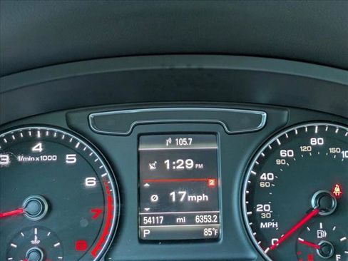 Used 2017 Audi Q3 2.0T Premium Plus FWD image 11