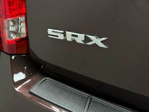 Used 2015 Cadillac SRX Luxury w/ Driver Awareness Package image 12