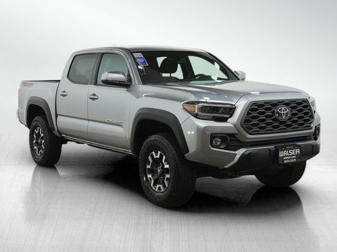 Used 2022 Toyota Tacoma TRD Off-Road image 7