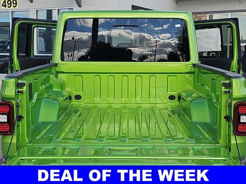 New 2025 Jeep Gladiator Mojave w/ Convenience Group image 12