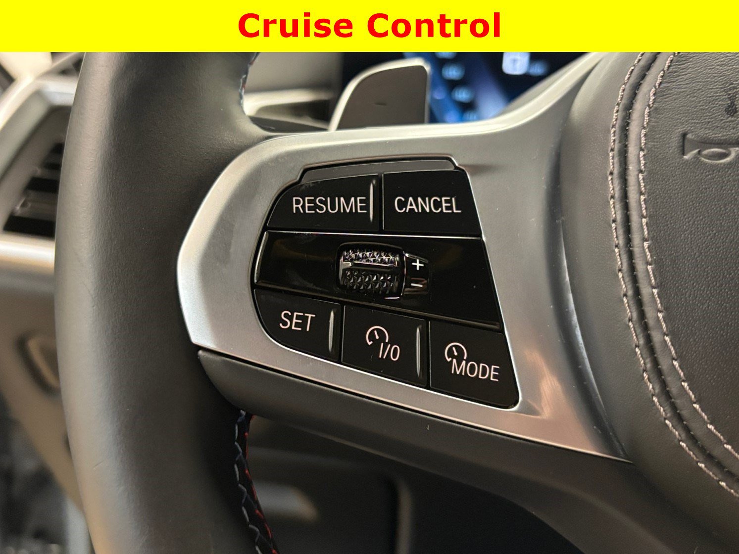 Used 2025 BMW X5 M60i AWD/4WD image 40