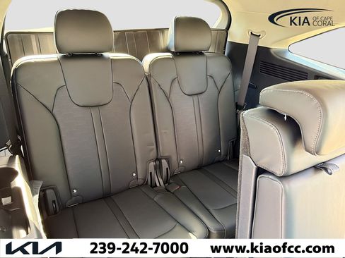 New 2026 Kia Sorento S image 21