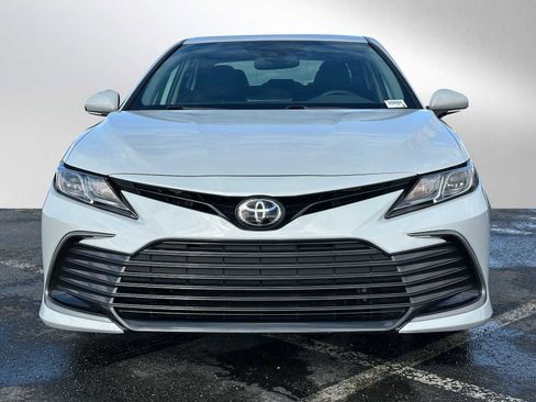 Used 2024 Toyota Camry LE image 2