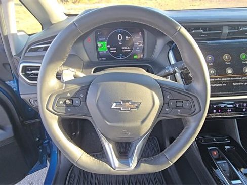 Used 2023 Chevrolet Bolt LT image 24