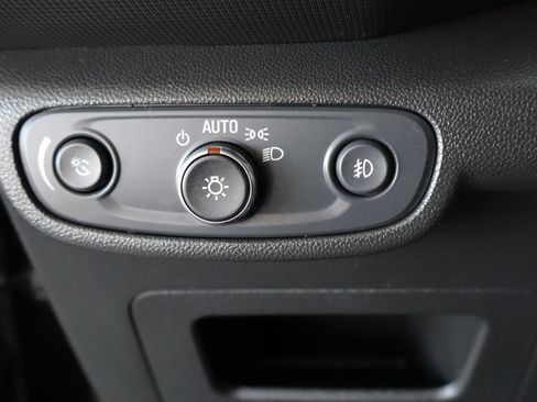 Used 2021 Chevrolet TrailBlazer LT w/ Sun and Liftgate Package image 21