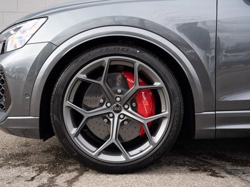 New 2026 Audi RS Q8 performance image 7