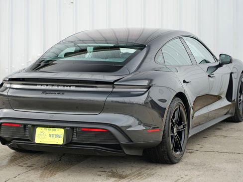Used 2025 Porsche Taycan 4S w/ Premium Package image 58