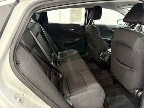 Used 2021 Chevrolet Malibu LT image 20