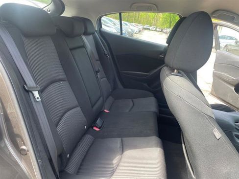 Used 2014 MAZDA MAZDA3 i Touring FWD image 13
