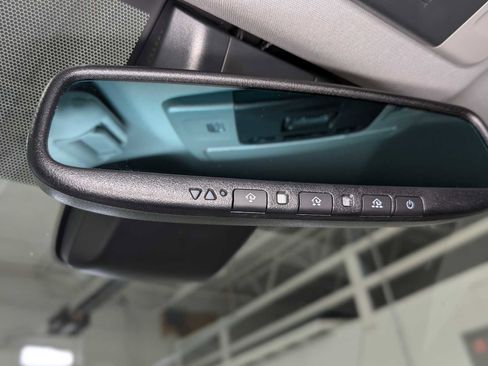 Used 2021 Toyota Camry XLE image 33